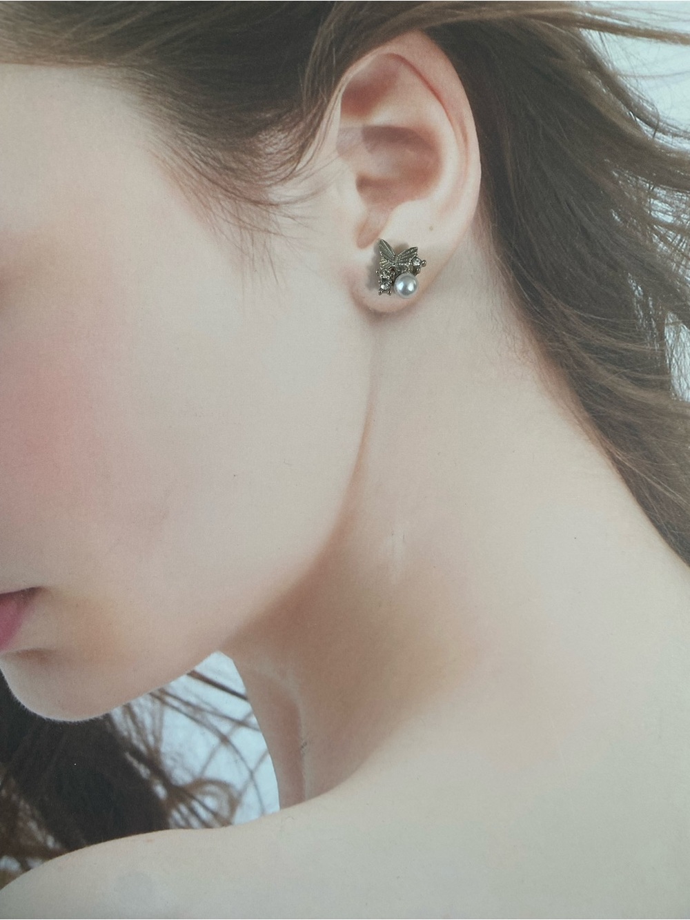 4/$15 Silver Butterfly Pearl Stud Earrings - Picture 2 of 4
